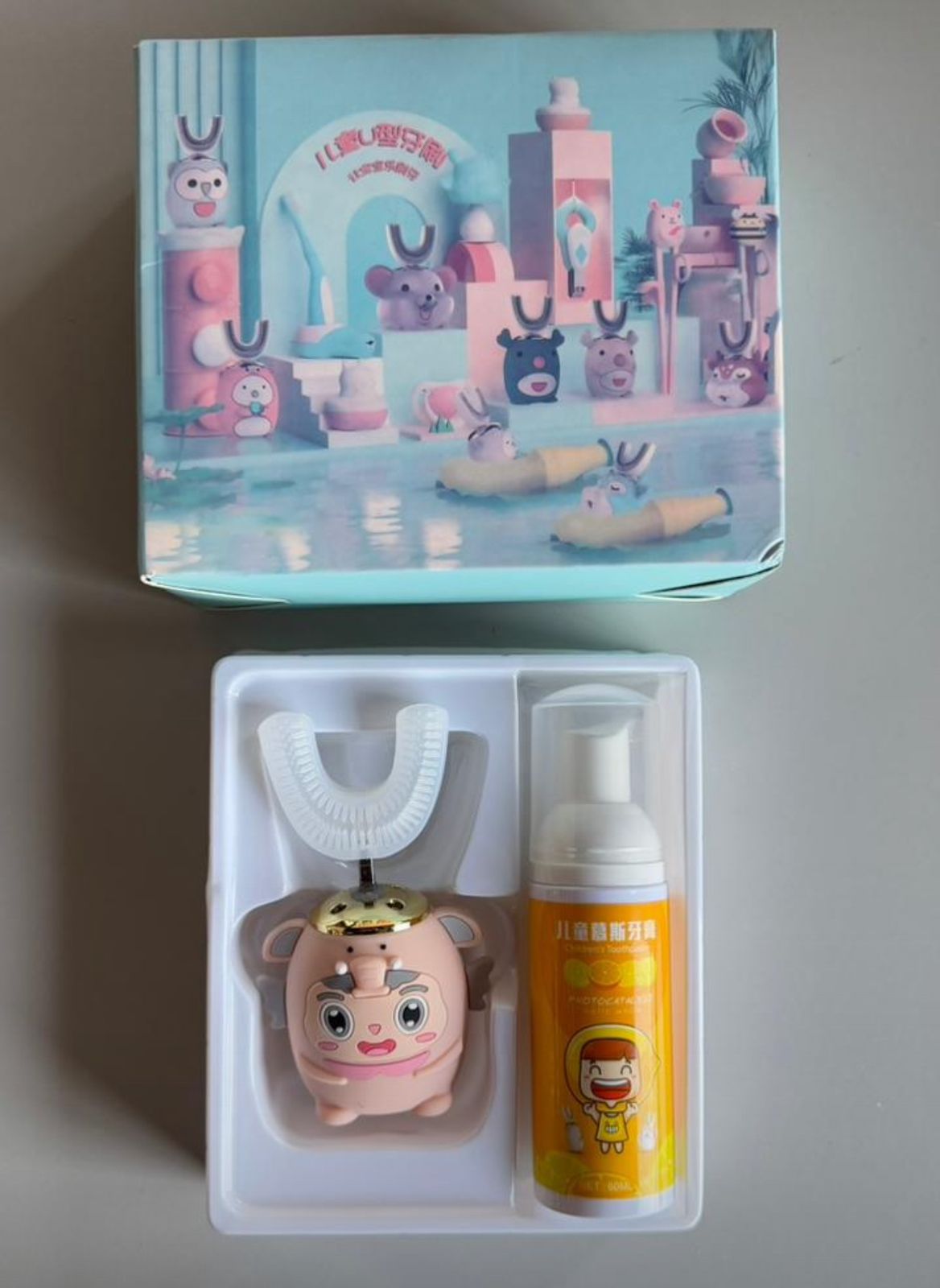 Cepillo para bebé con crema eléctrico